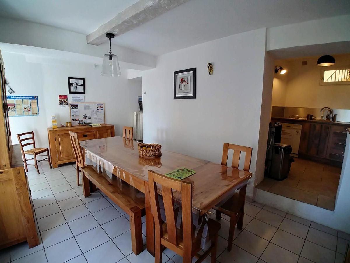 Gite Pilpoil Sault-de-Vaucluse Bagian luar foto